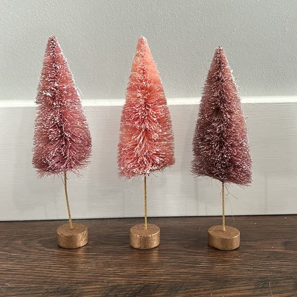 Set of Mini Bottlebrush Trees Pink | Pink Bottlebrush Trees | Mini Trees | Pink - Picture 2 of 6